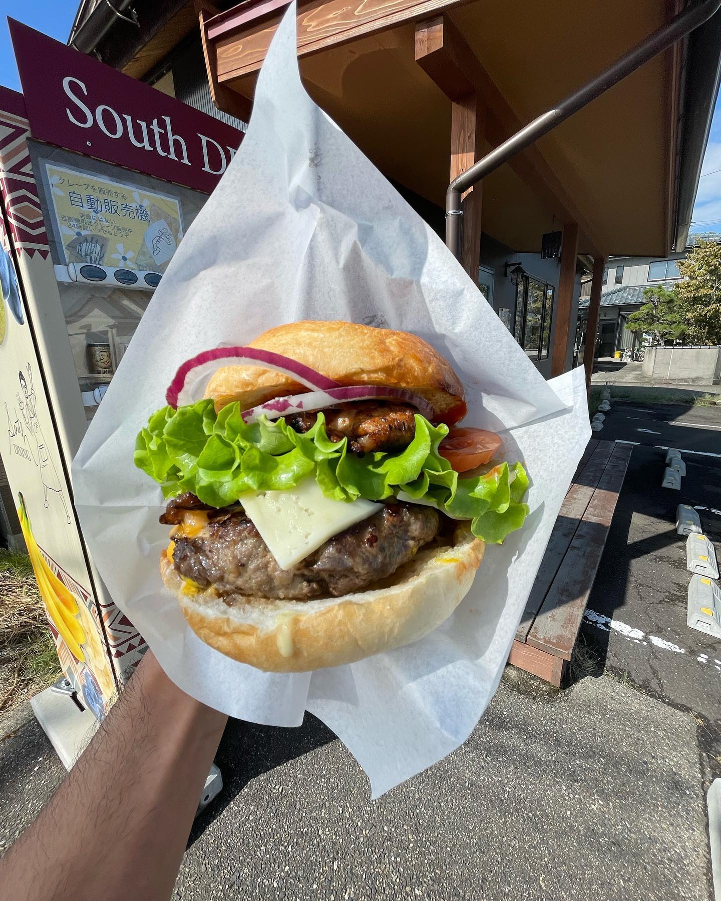 1週間限定バーガー屋 | ブログ | クレープの通販ならSouth DINING AND CREPE BOY